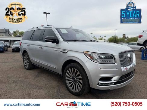 Used 2019 Lincoln Navigator Reserve w/ Cargo Package AWD/4WD image 3