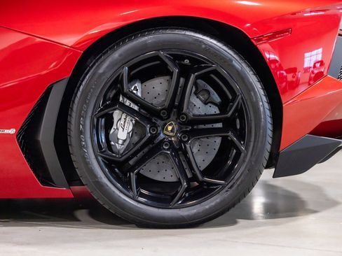 Used 2016 Lamborghini Aventador LP 700-4 AWD/4WD image 25