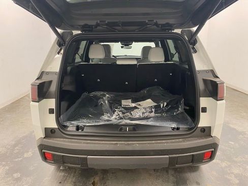 New 2026 Jeep Cherokee Laredo image 29