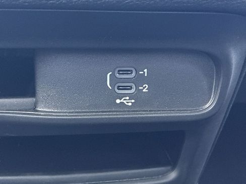 New 2026 Chrysler Pacifica Select w/ S Appearance Package FWD image 39