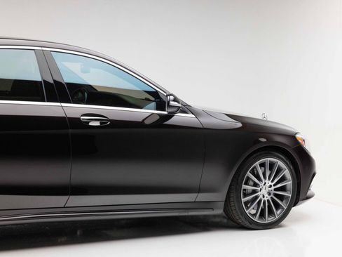 Used 2014 Mercedes-Benz S 550 Sedan image 31