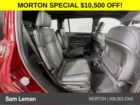 New 2025 Jeep Grand Cherokee L Altitude image 28