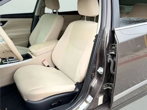 Used 2015 Nissan Altima 2.5 S w/ Special Edition Package FWD image 13