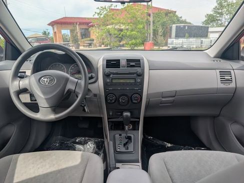 Used 2009 Toyota Corolla FWD image 16