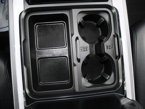 Used 2023 Ford F350 Lariat w/ FX4 Off-Road Package image 25