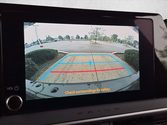 Certified 2025 Toyota Prius LE FWD image 13