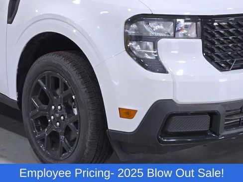 New 2025 Ford Maverick XLT w/ XLT Luxury Package AWD/4WD image 3