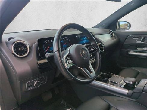 Certified 2021 Mercedes-Benz GLA 250 4MATIC image 10