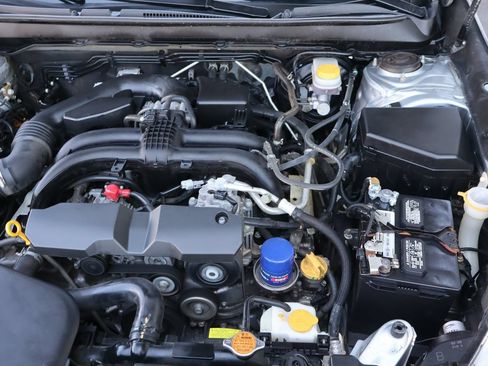 Used 2015 Subaru Legacy 2.5i Premium AWD/4WD image 40