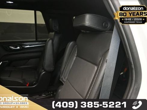 Used 2023 GMC Yukon Denali w/ Denali Reserve Package RWD image 11