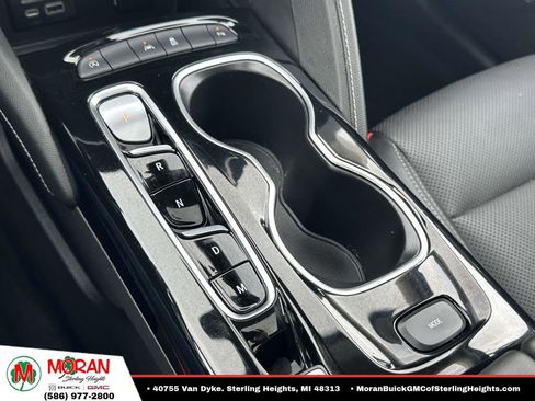 Certified 2022 Buick Envision Essence w/ Technology Package I FWD image 32
