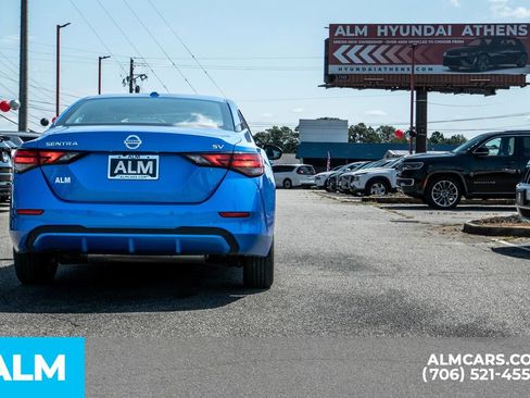 Used 2023 Nissan Sentra SV image 6
