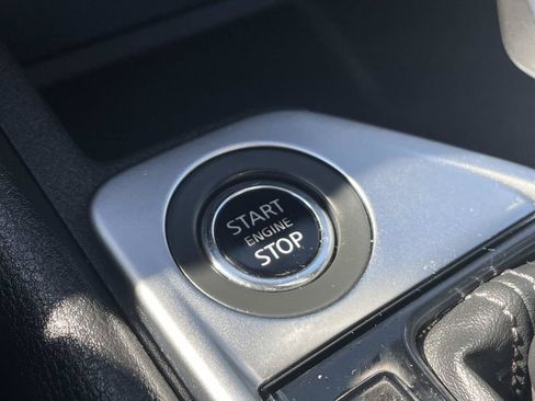 Used 2022 Nissan Sentra SV w/ Trunk Package FWD image 33
