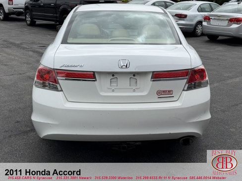 Used 2011 Honda Accord SE image 8