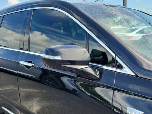 Used 2021 Cadillac XT6 Premium Luxury AWD/4WD image 9