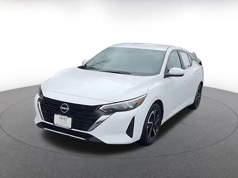 Used 2025 Nissan Sentra SV image 7