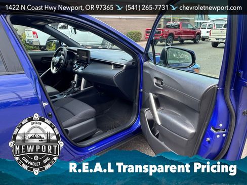Used 2024 Toyota Corolla Cross AWD Hybrid image 23