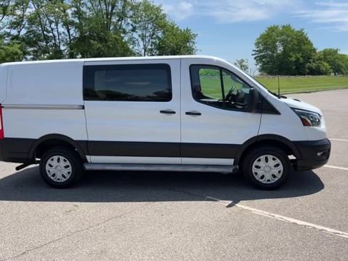 Used 2023 Ford Transit 250 Low Roof w/ Exterior Upgrade Package RWD image 43