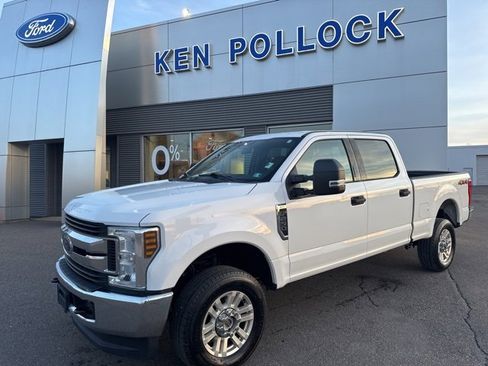 Used 2018 Ford F250 XLT image 2