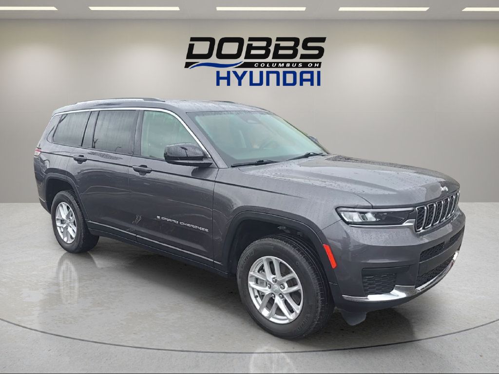 Used 2023 Jeep Grand Cherokee L Laredo w/ Luxury Tech Group I AWD/4WD image 7