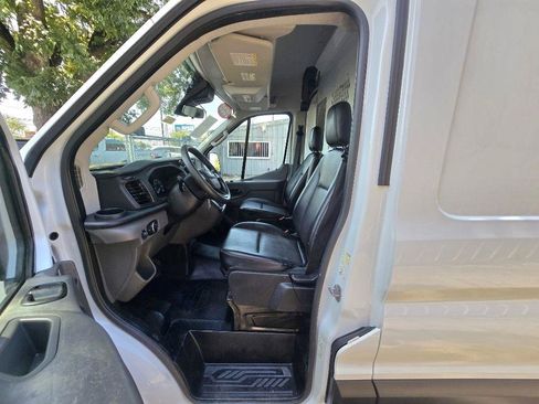 Used 2020 Ford Transit 250 Medium Roof RWD image 9