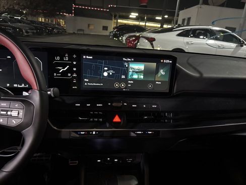 Used 2025 Kia K4 GT-Line Turbo image 15