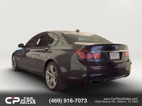 Used 2015 BMW 750Li RWD image 4