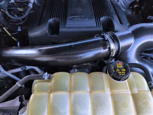 Used 2020 Ford Expedition XLT w/ Equipment Group 202A image 24