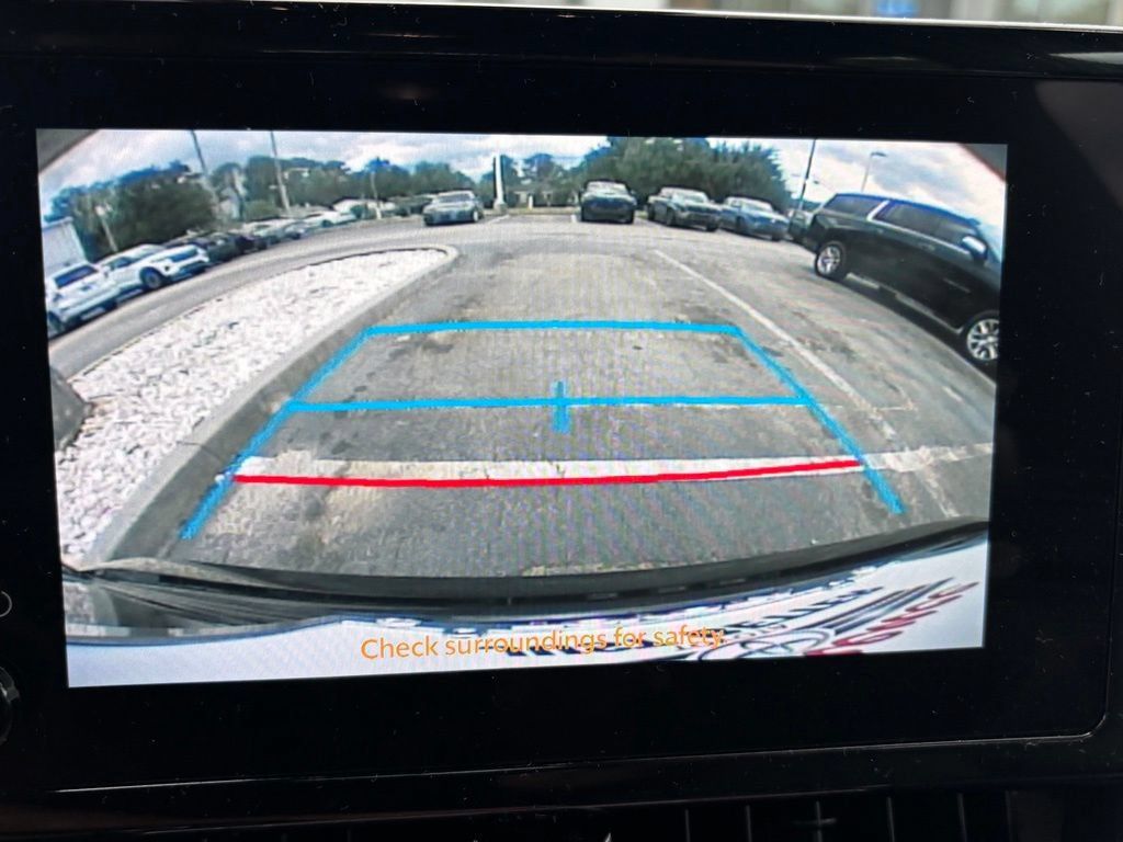 Used 2026 Toyota Corolla SE FWD image 29