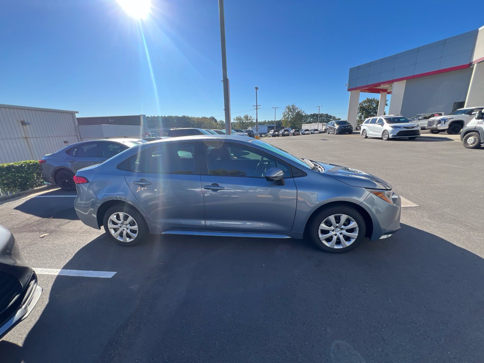 Used 2026 Toyota Corolla LE FWD image 14