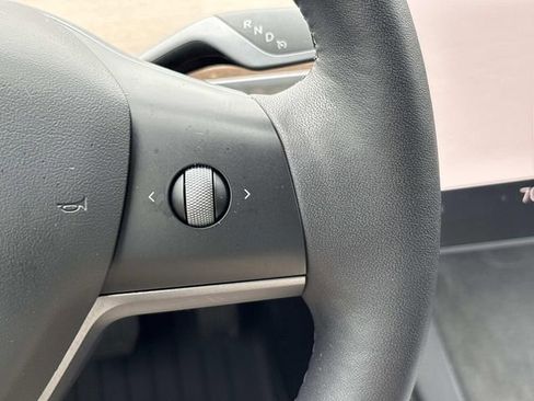 Used 2022 Tesla Model 3 image 29