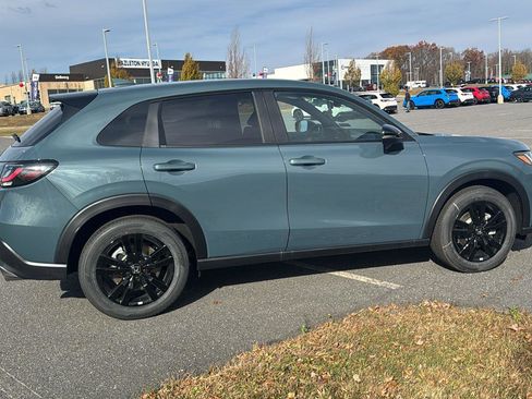 New 2026 Honda HR-V Sport image 4