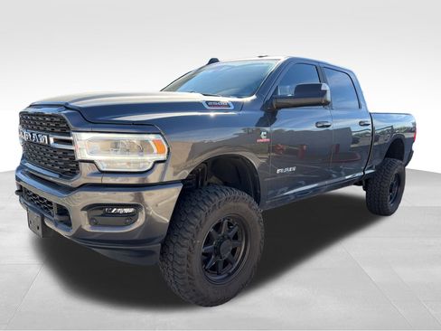 Used 2022 RAM 2500 Big Horn w/ Level C Equiment Group image 9