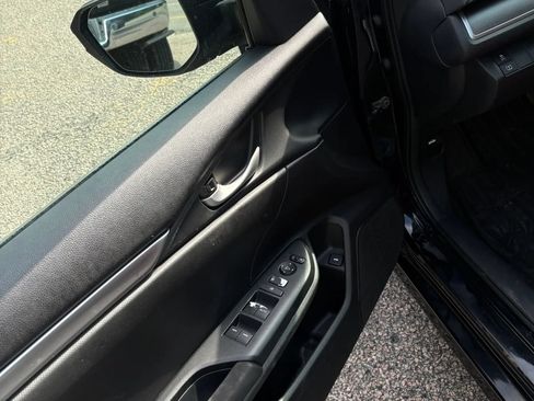Used 2016 Honda Civic LX image 29