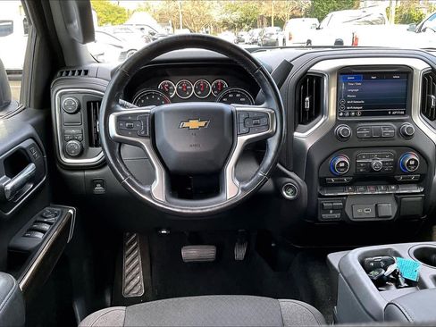 Used 2019 Chevrolet Silverado 1500 LT w/ All-Star Edition image 6