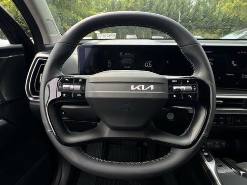New 2026 Kia Sorento S FWD image 24