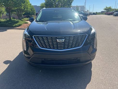 Used 2023 Cadillac XT4 Luxury w/ LPO, Onyx Lite Package AWD/4WD image 8