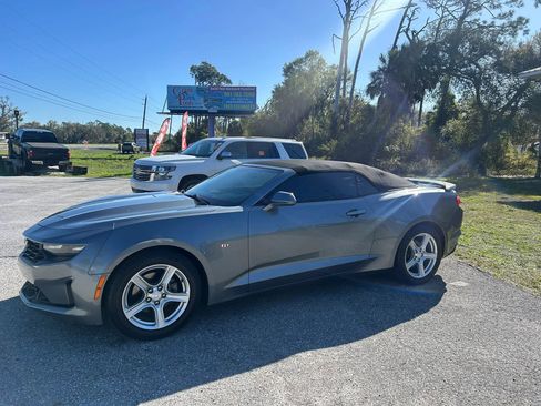 Used 2020 Chevrolet Camaro LT RWD image 26