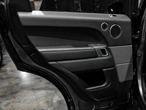 Used 2019 Land Rover Range Rover Sport HSE image 43