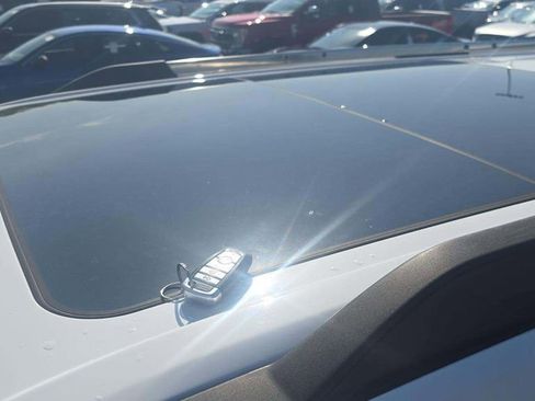 Used 2025 Ford Expedition Max Platinum AWD/4WD image 26