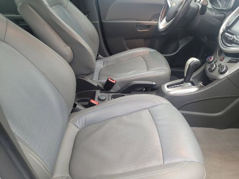 Used 2017 Chevrolet Sonic Premier image 21