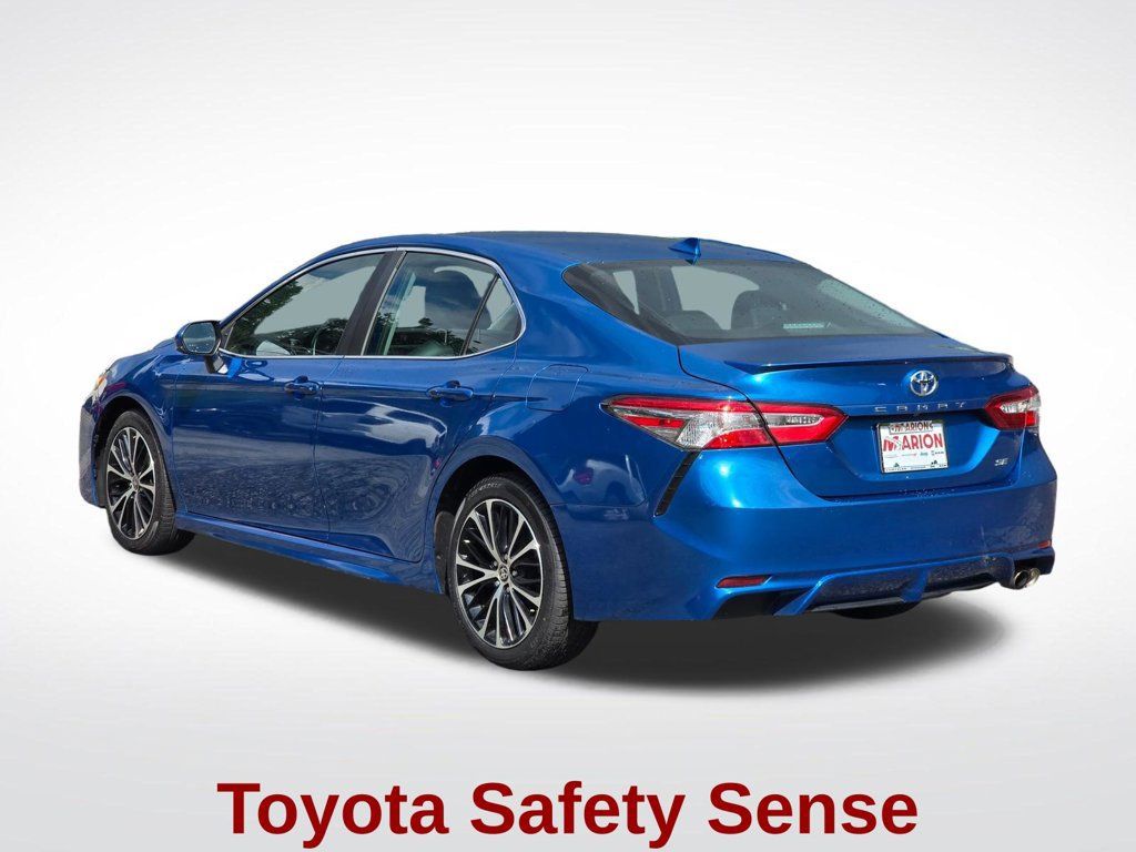 Used 2020 Toyota Camry SE FWD image 16