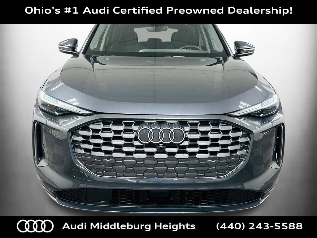 Certified 2025 Audi Q5 Premium Plus w/ Premium Plus AWD/4WD image 2