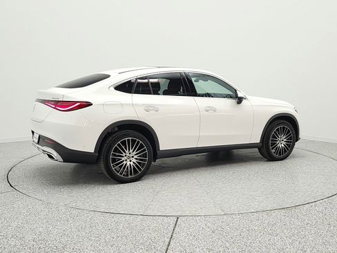 Certified 2026 Mercedes-Benz GLC 300 4MATIC image 5