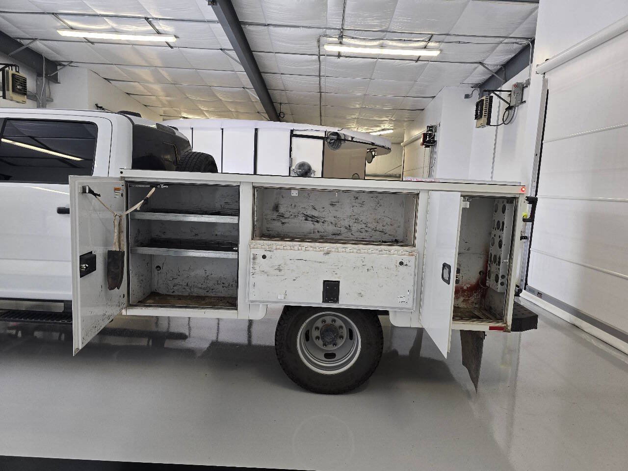 Used 2024 Ford F350 XL w/ Snow Plow Prep Package AWD/4WD image 14