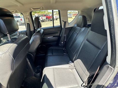 Used 2014 Jeep Compass Limited FWD image 11
