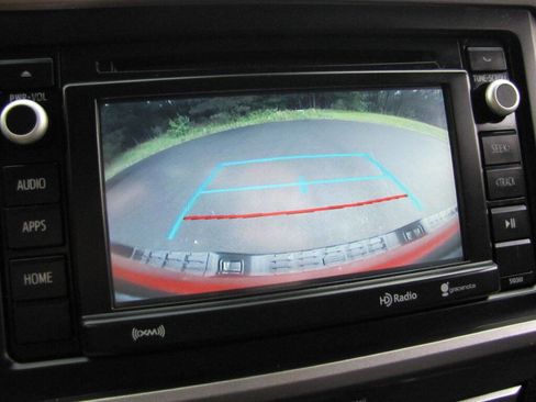 Used 2019 Toyota Tacoma 2WD Double Cab image 44