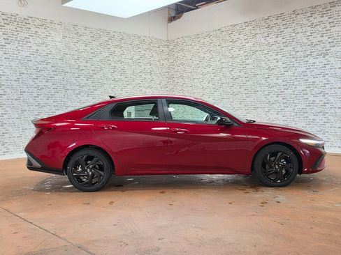 New 2026 Hyundai Elantra Sport image 9