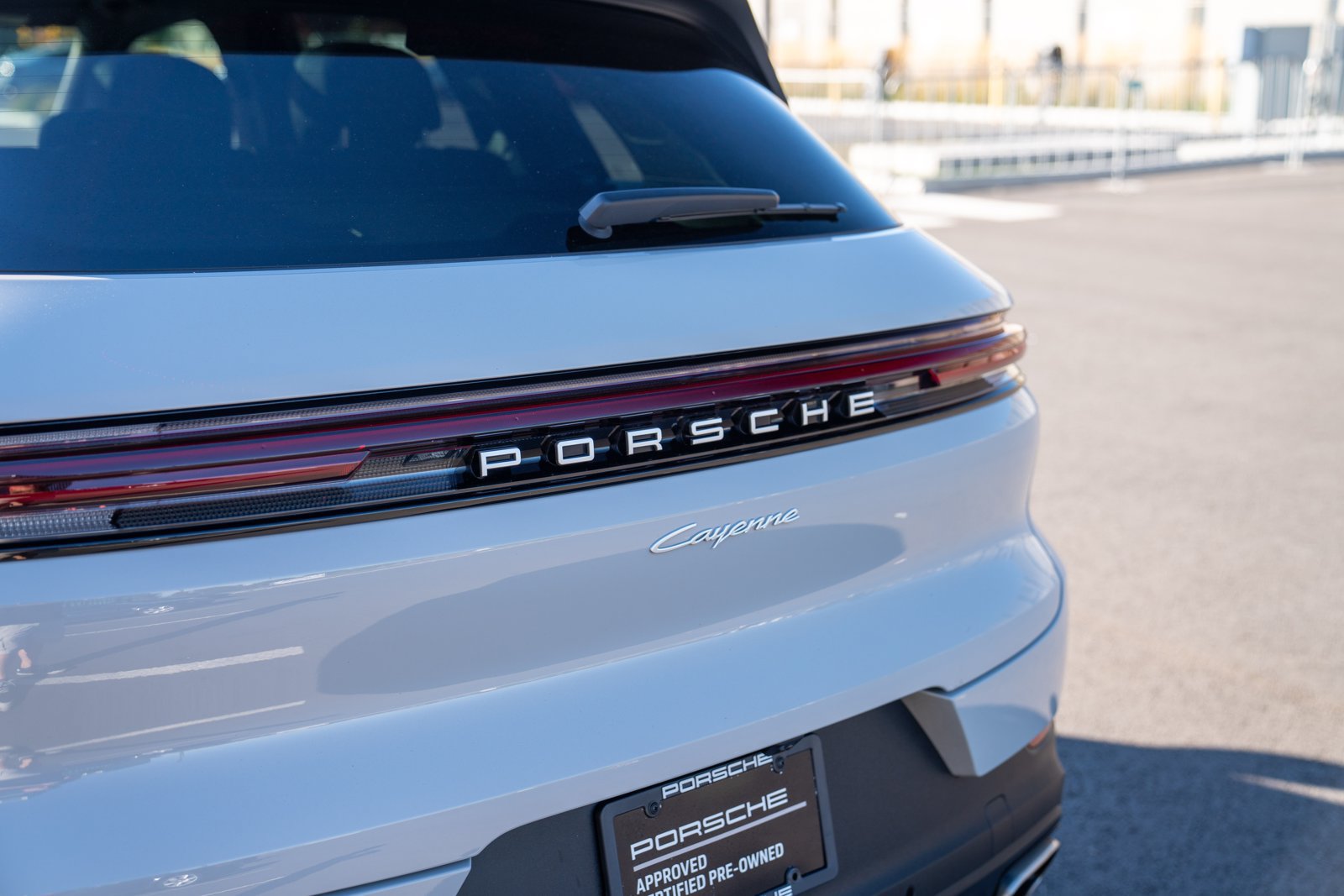 Certified 2024 Porsche Cayenne AWD/4WD image 29
