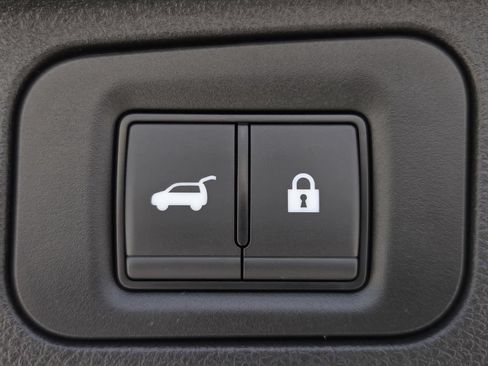 New 2026 Nissan Armada PRO-4X w/ Captain's Chari Seat Package AWD/4WD image 12